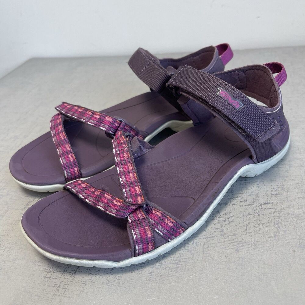 Teva Verra Strappy Hiking Sports Sandals Women's 6 Purple 1006263 Gorpcore